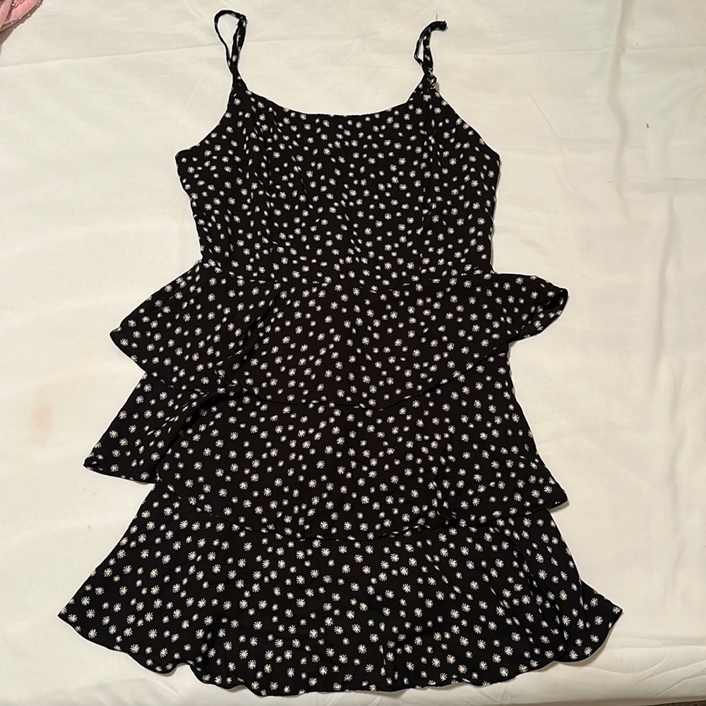 brand new forever 21 daisy print dress